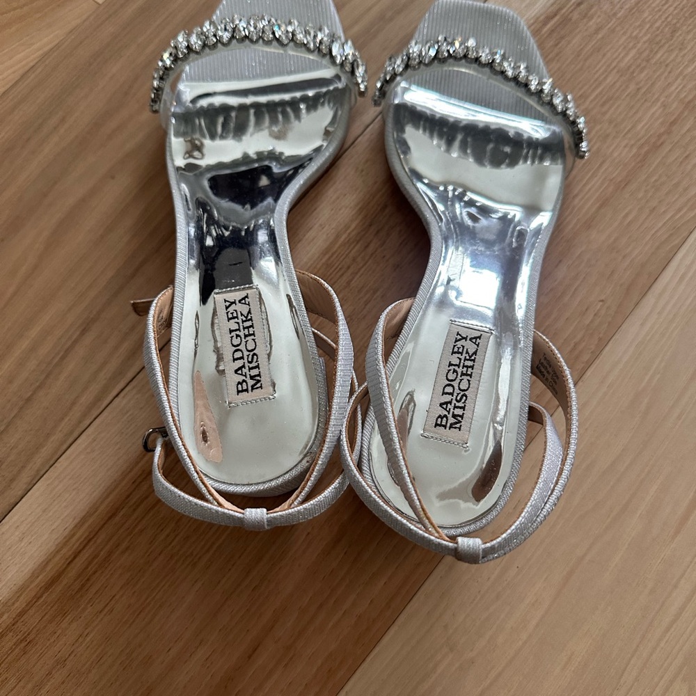 Badgley Mischka Silver Women's Shoes